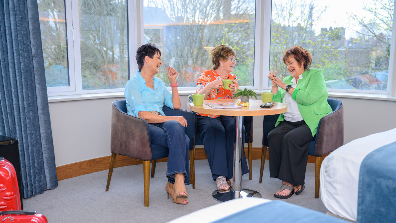 Bedroom-Ladies-RPH