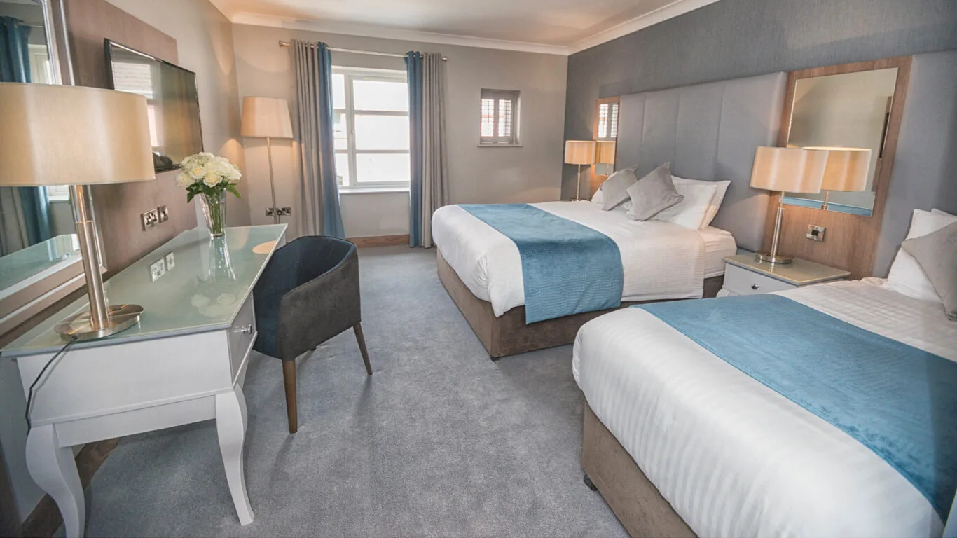 Standard-Bedroom-Grey-RPH