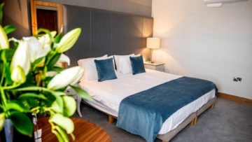 riverside-accessible-room-2