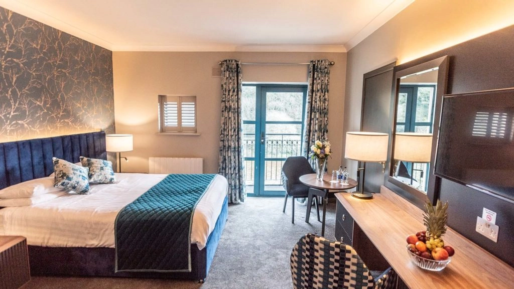 Front Facing Balcony Room