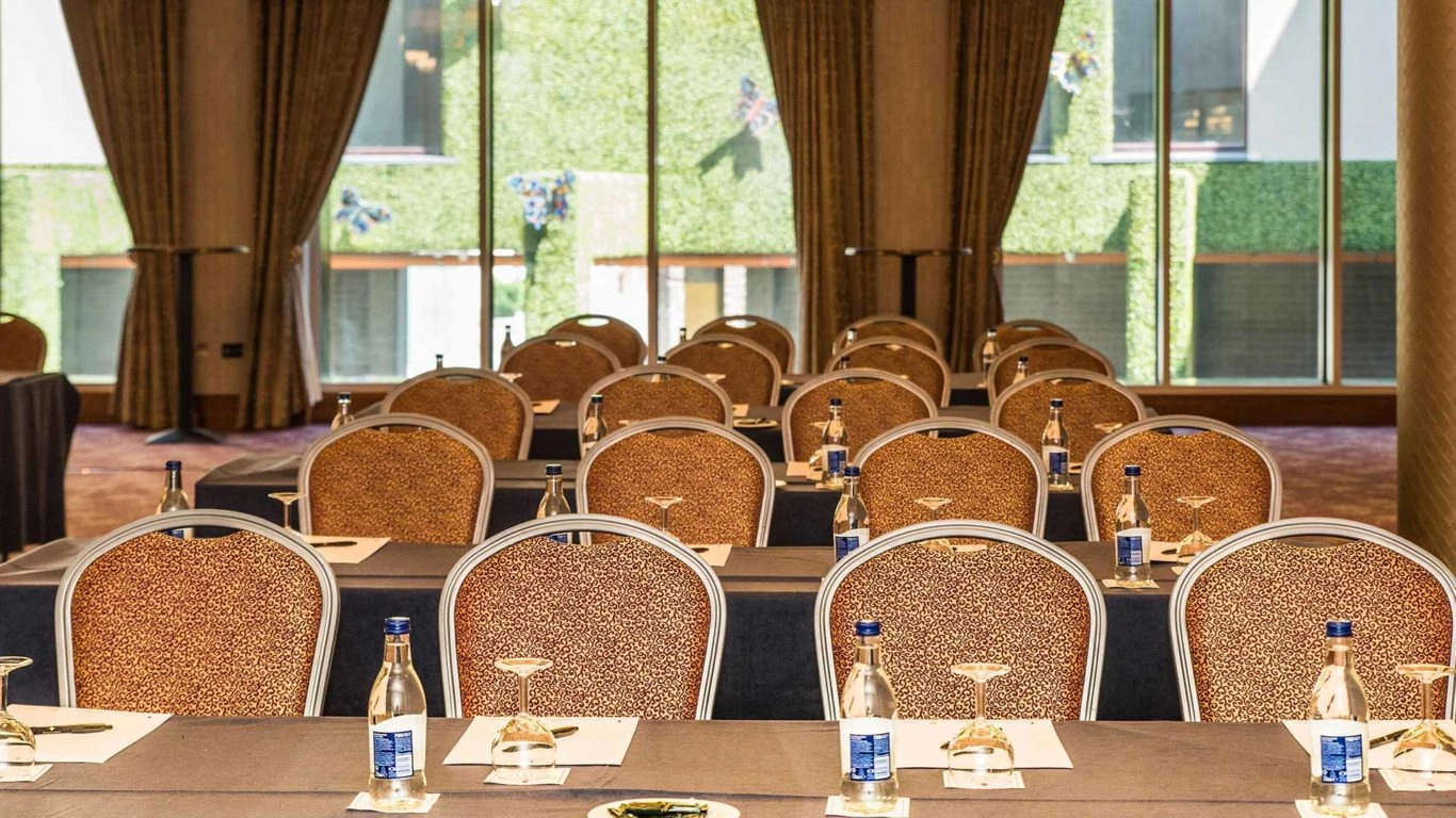 riverside-park-hotel-conference-5