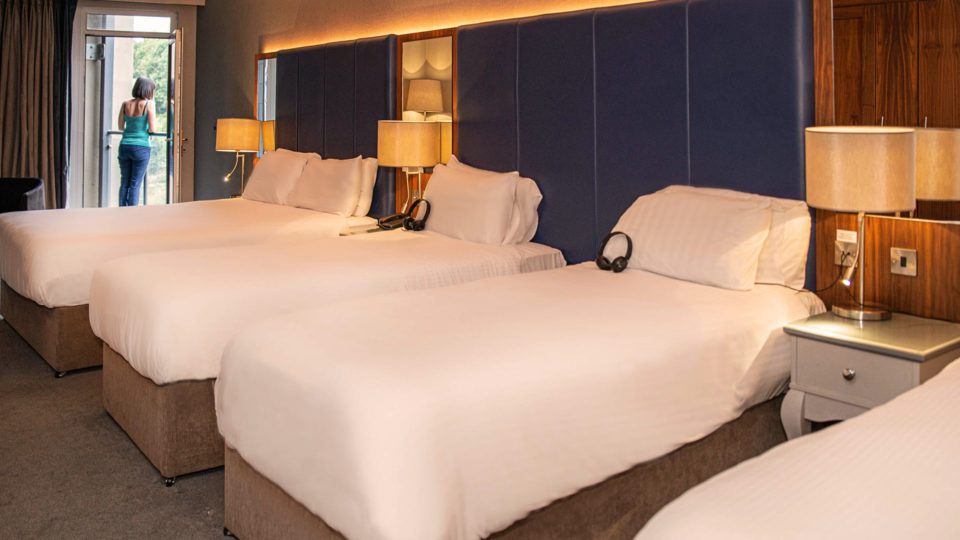 riverside-park-hotel-new-family-room-2