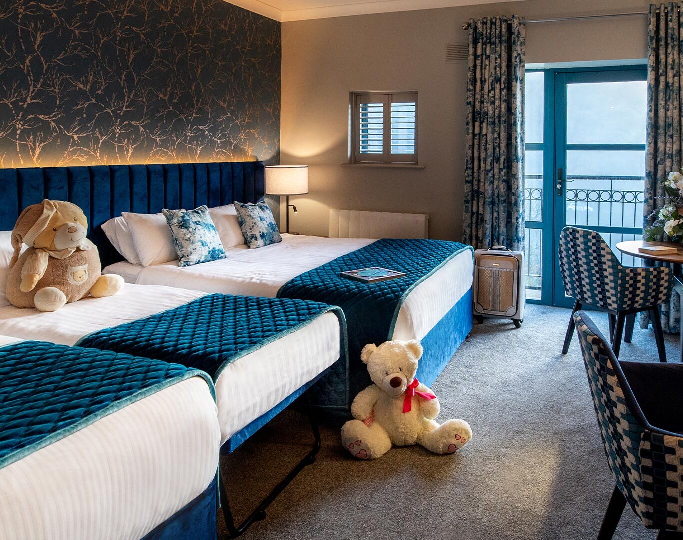 Family-Room-Riverside