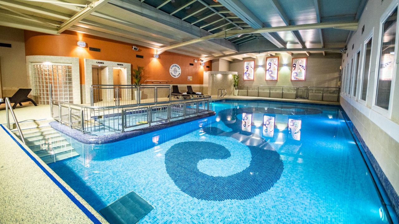 riverside-park-hotel-pool-homepage