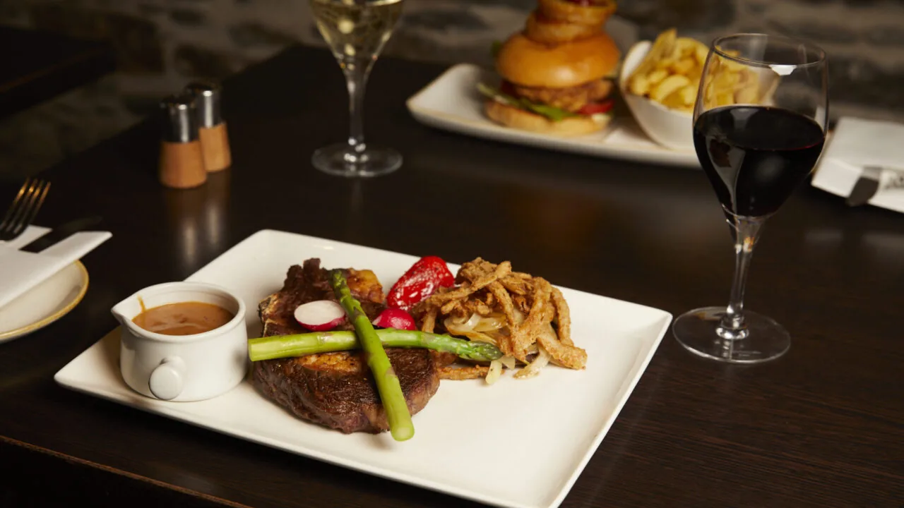 Atomcreates_RiversideParkHotel_Nov_2022_453