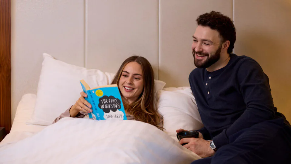 Standard-Room-Reading